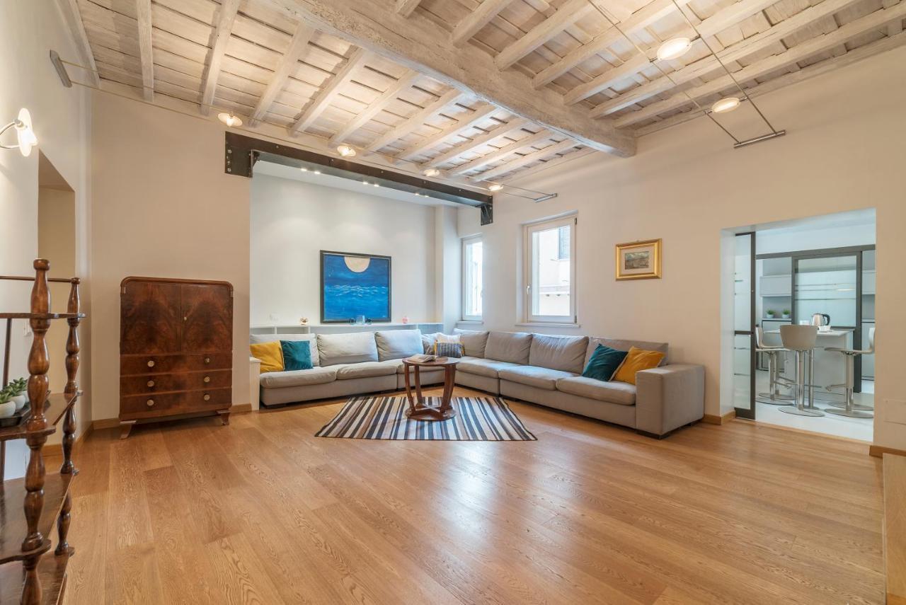Piazza Navona Elegant Apartment Rome Buitenkant foto